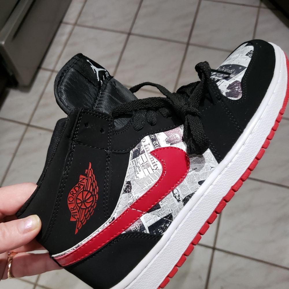 Special edition Jordan News 1980-1990's